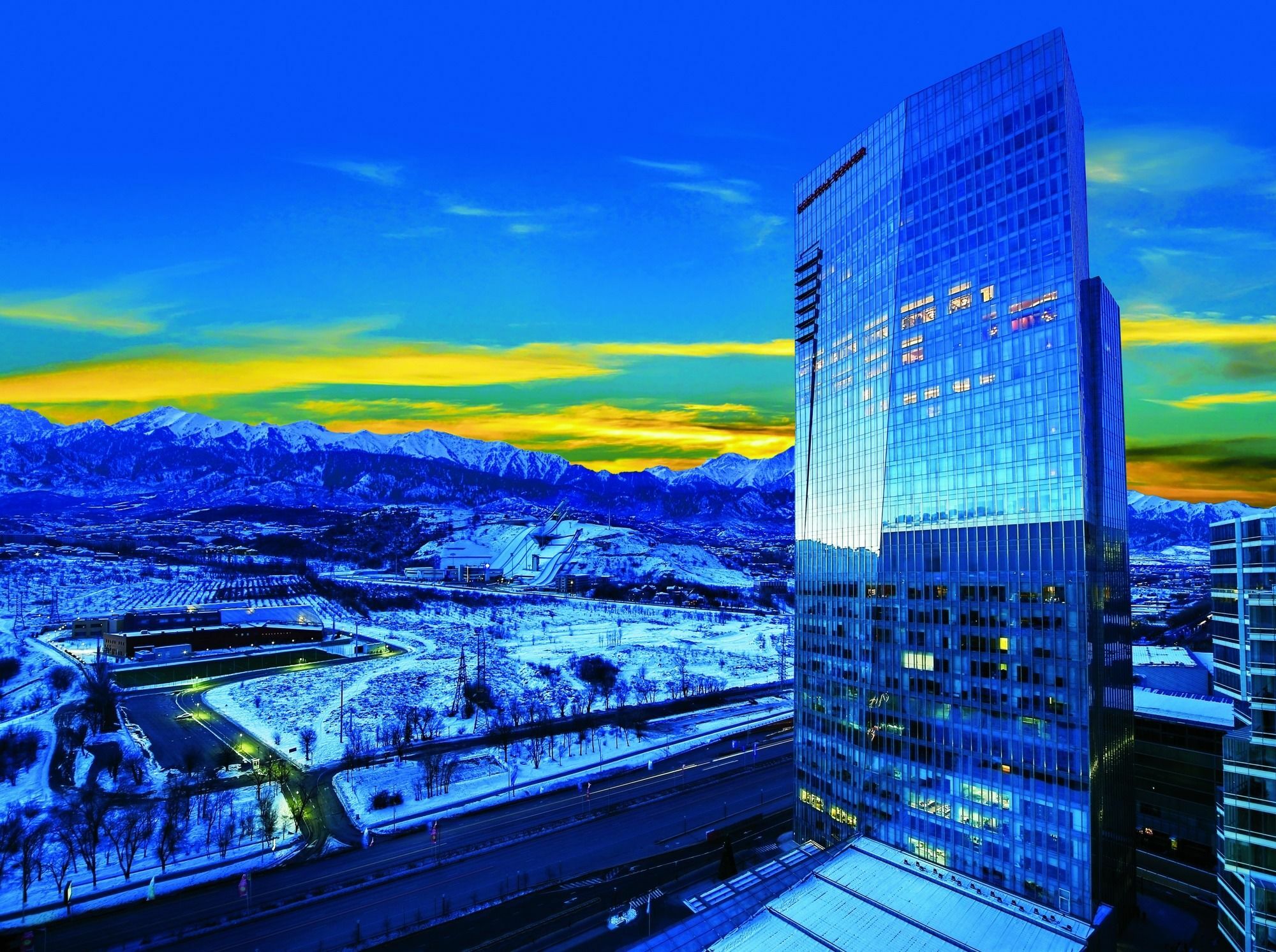 The Ritz-Carlton, Almaty Hotel Exterior foto